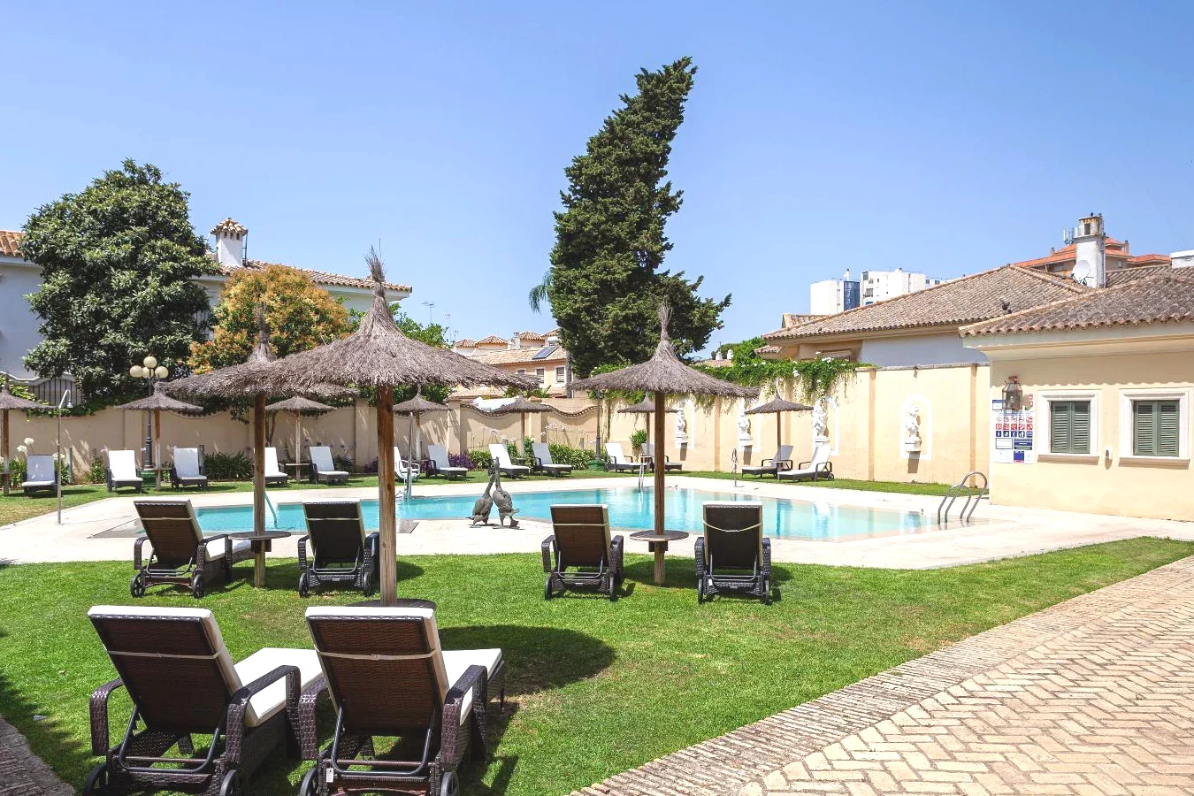 Piscina del 5 estrellas Villa Jerez