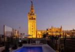 Romántico ático con vistas EME Catedral Mercer Hotel en Sevilla 5 estrellas